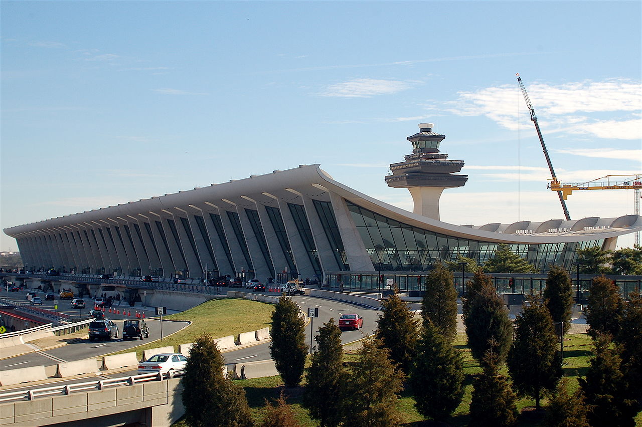 1280px-Dulles_Airport_Terminal